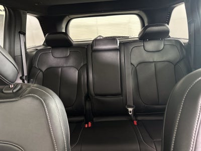 2027 Jeep Grand Cherokee GRAND CHEROKEE LIMITED RESERVE 4X4