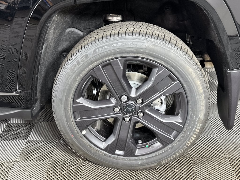 2027 Jeep Grand Cherokee GRAND CHEROKEE LIMITED RESERVE 4X4