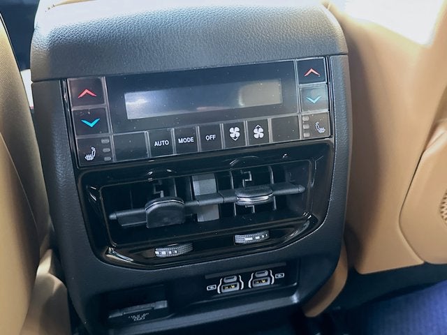 2025 Jeep Grand Cherokee GRAND CHEROKEE SUMMIT 4X4