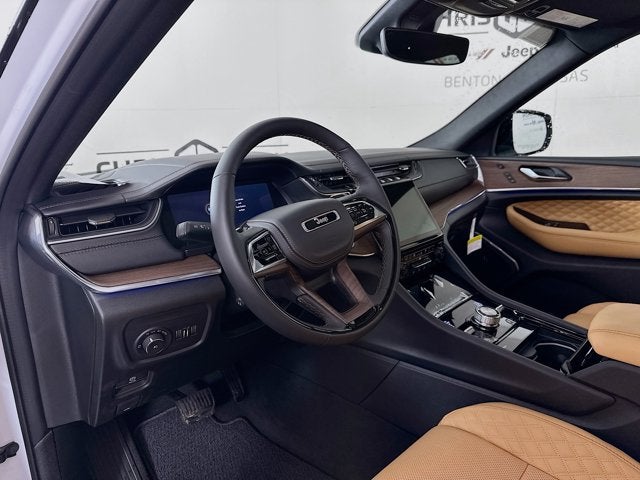 2025 Jeep Grand Cherokee GRAND CHEROKEE SUMMIT 4X4