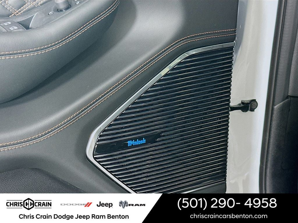 2026 Jeep Grand Cherokee GRAND CHEROKEE SUMMIT 4X4