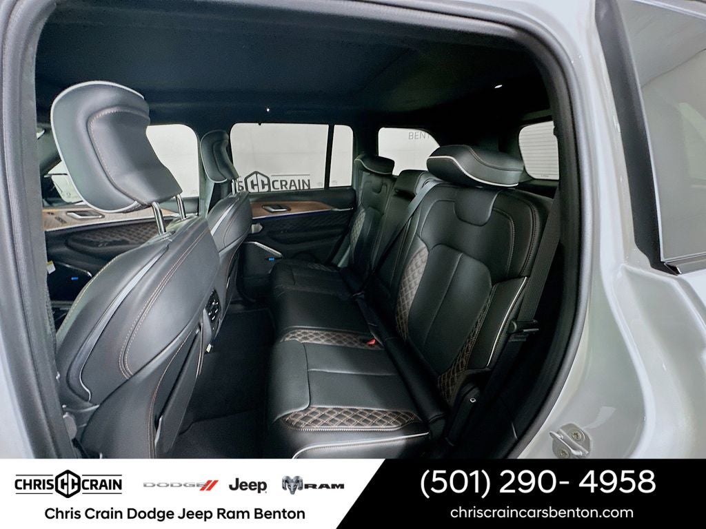 2026 Jeep Grand Cherokee GRAND CHEROKEE SUMMIT 4X4