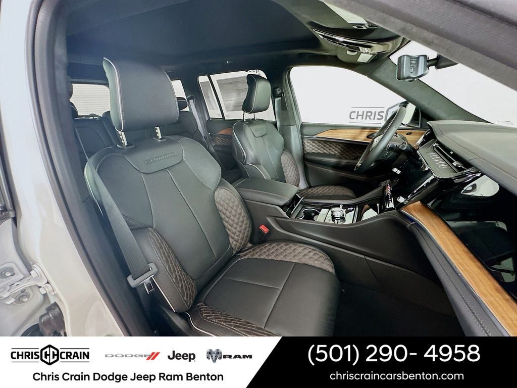 2026 Jeep Grand Cherokee GRAND CHEROKEE SUMMIT 4X4