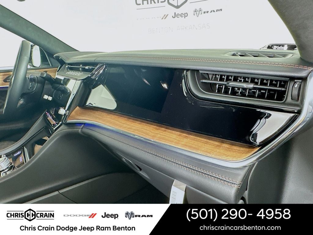 2026 Jeep Grand Cherokee GRAND CHEROKEE SUMMIT 4X4