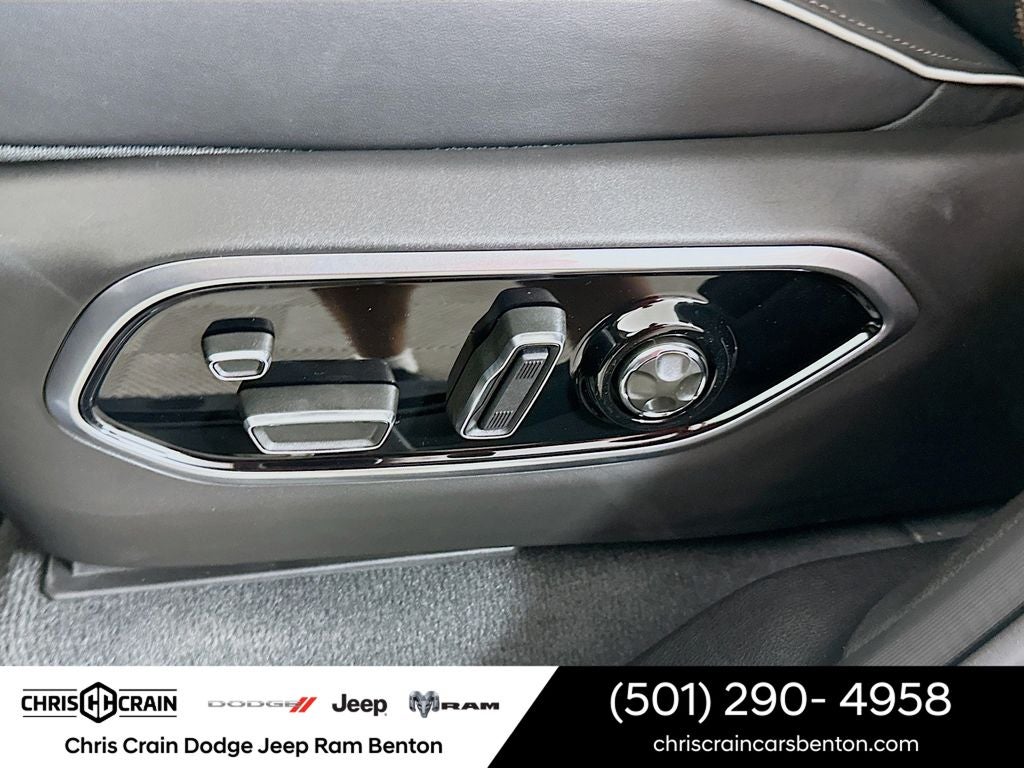 2026 Jeep Grand Cherokee GRAND CHEROKEE SUMMIT 4X4