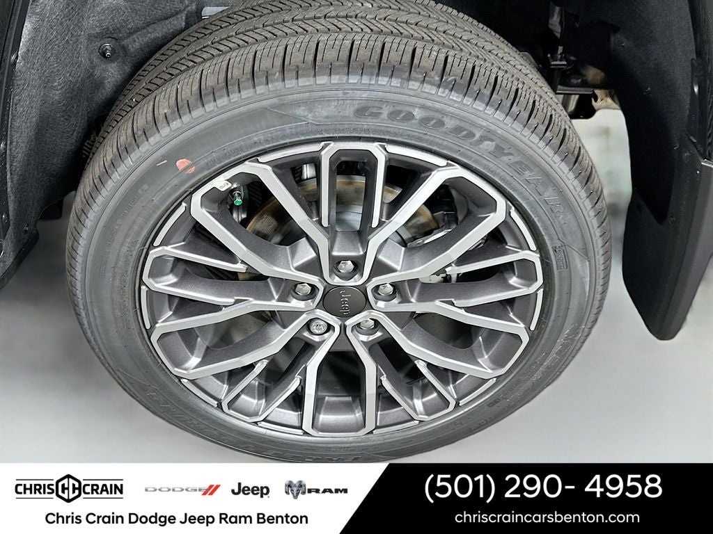 2026 Jeep Grand Cherokee GRAND CHEROKEE SUMMIT 4X4