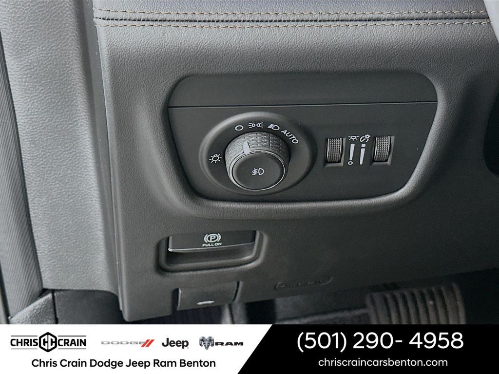 2026 Jeep Grand Cherokee GRAND CHEROKEE SUMMIT 4X4