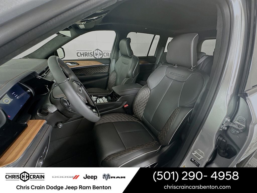 2026 Jeep Grand Cherokee GRAND CHEROKEE SUMMIT 4X4
