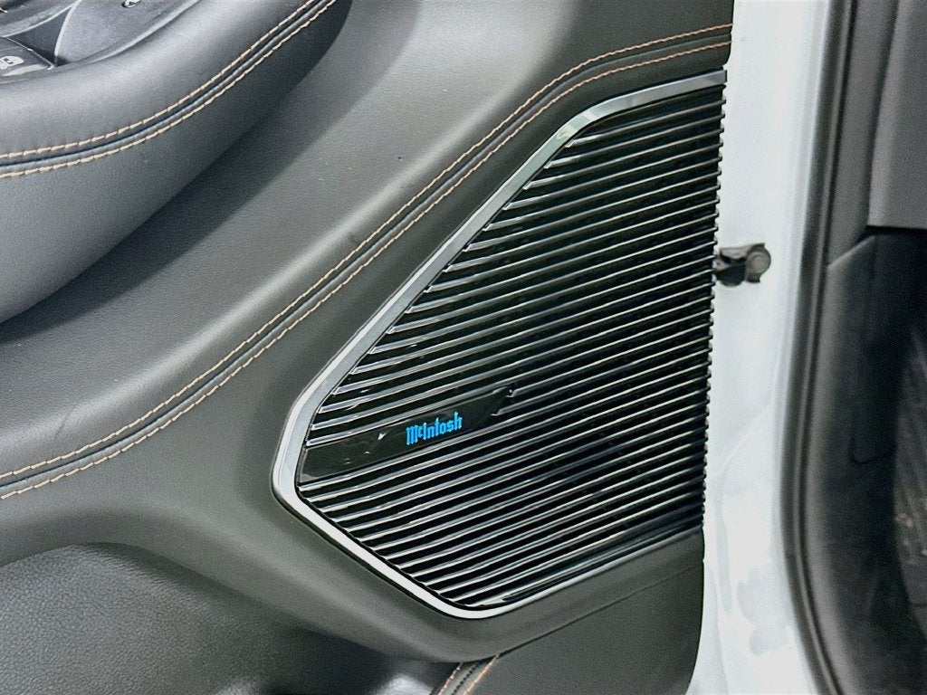 2027 Jeep Grand Cherokee Summit
