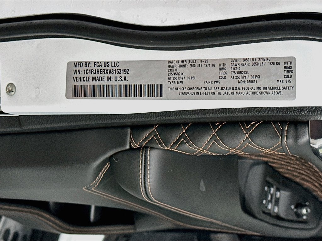 2027 Jeep Grand Cherokee Summit