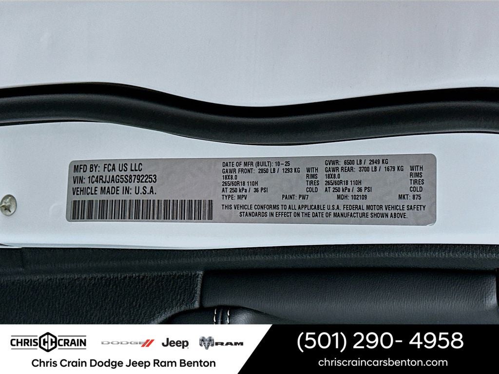 2025 Jeep Grand Cherokee GRAND CHEROKEE L LAREDO X 4X2