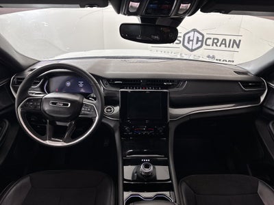 2023 Jeep Grand Cherokee L Altitude 4x2