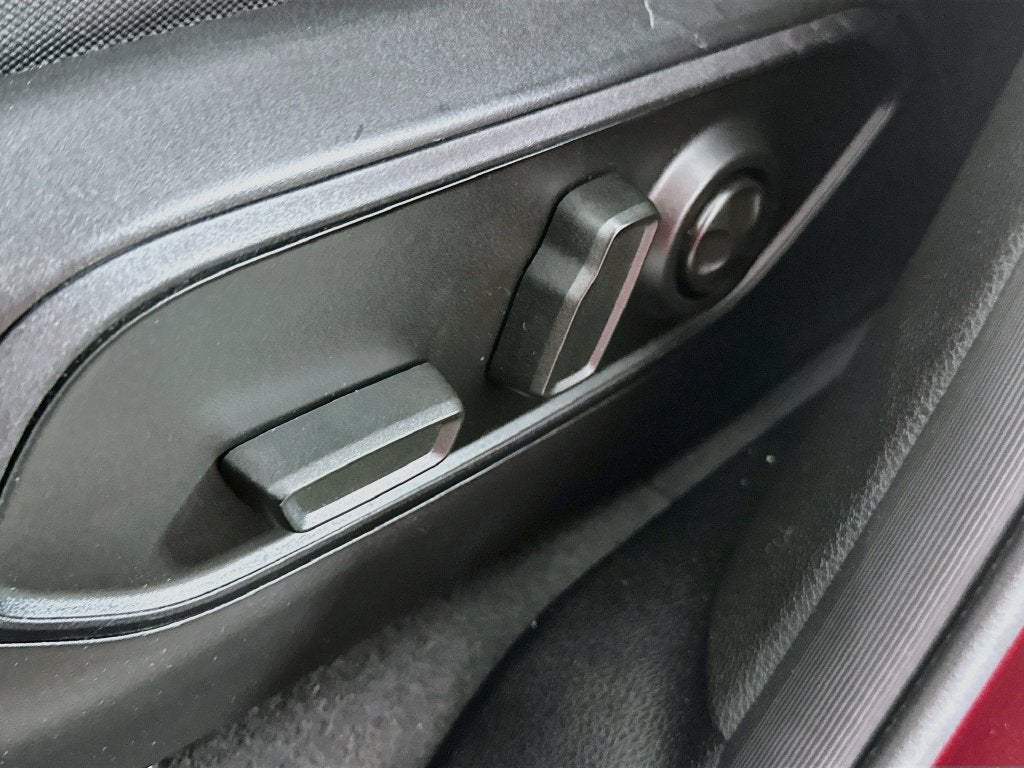 2024 Jeep Grand Cherokee L Laredo X 4x2