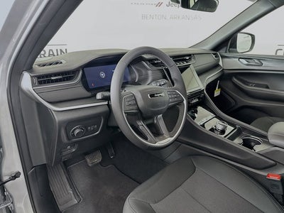 2025 Jeep Grand Cherokee GRAND CHEROKEE L LAREDO 4X2