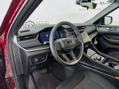 2025 Jeep Grand Cherokee GRAND CHEROKEE L LAREDO 4X2