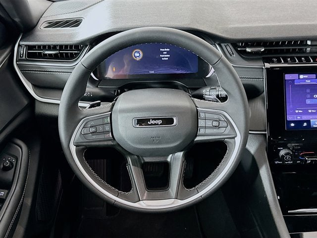 2025 Jeep Grand Cherokee GRAND CHEROKEE L LAREDO 4X2