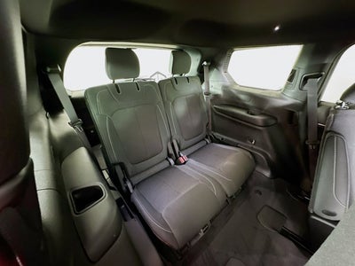 2025 Jeep Grand Cherokee GRAND CHEROKEE L LAREDO 4X2