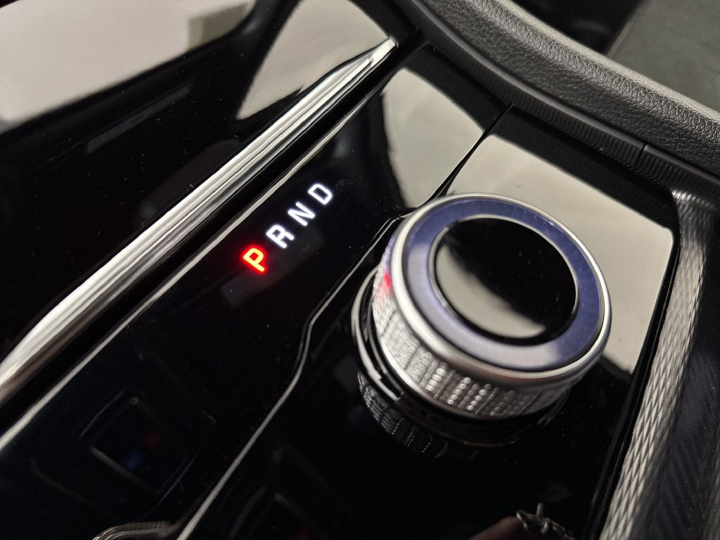2027 Jeep Grand Cherokee GRAND CHEROKEE L LAREDO ALTITUDE 4X2