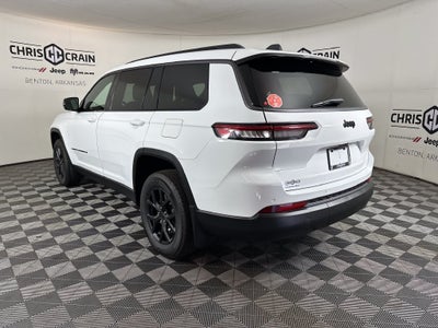 2027 Jeep Grand Cherokee GRAND CHEROKEE L LAREDO ALTITUDE 4X2