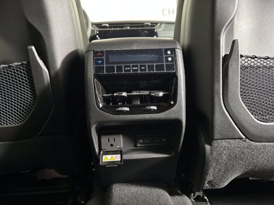 2027 Jeep Grand Cherokee GRAND CHEROKEE L LAREDO ALTITUDE 4X2