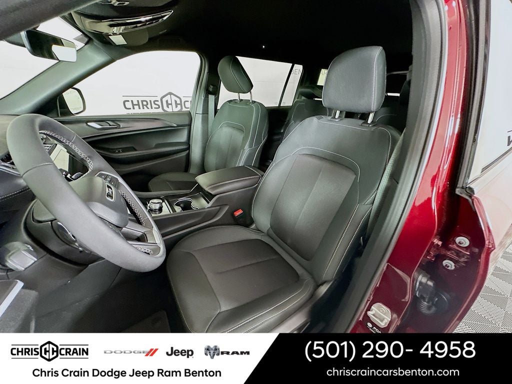 2026 Jeep Grand Cherokee GRAND CHEROKEE L LAREDO 4X4