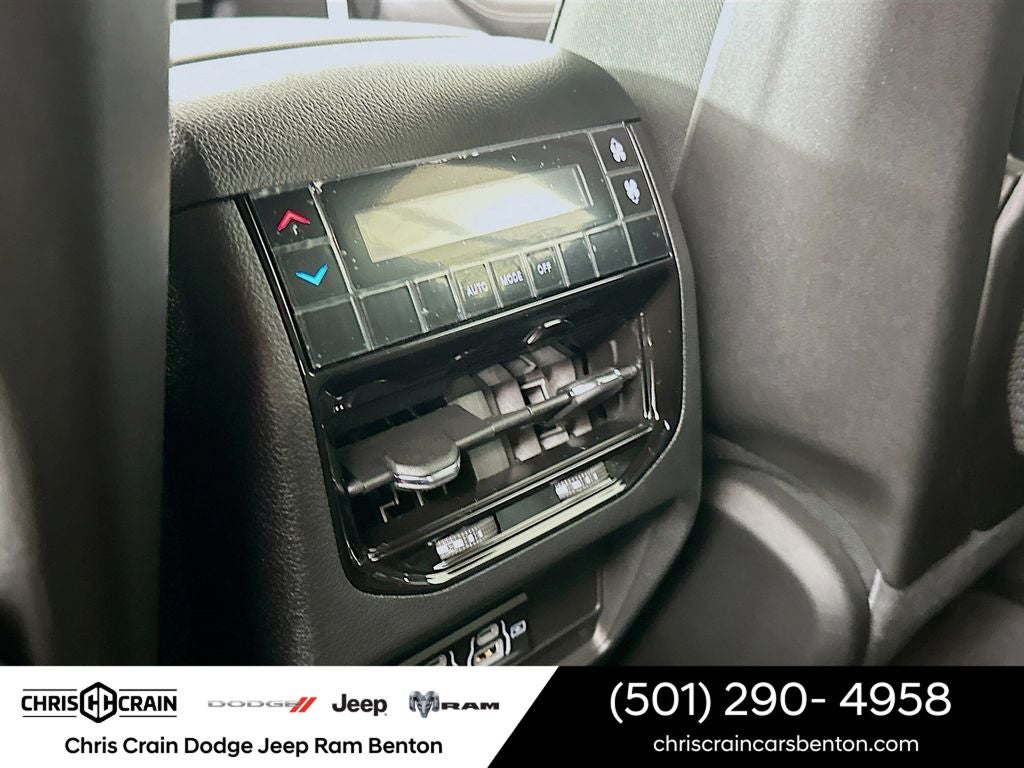 2026 Jeep Grand Cherokee GRAND CHEROKEE L LAREDO 4X4