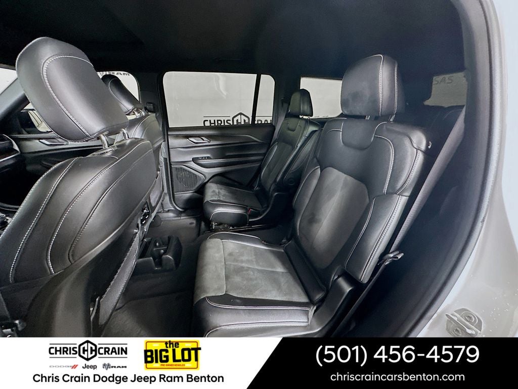 2023 Jeep Grand Cherokee L Altitude 4x4