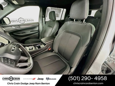 2026 Jeep Grand Cherokee GRAND CHEROKEE L LAREDO X 4X4