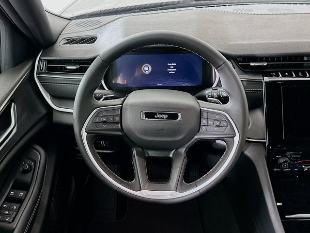 2025 Jeep Grand Cherokee GRAND CHEROKEE L LAREDO 4X4