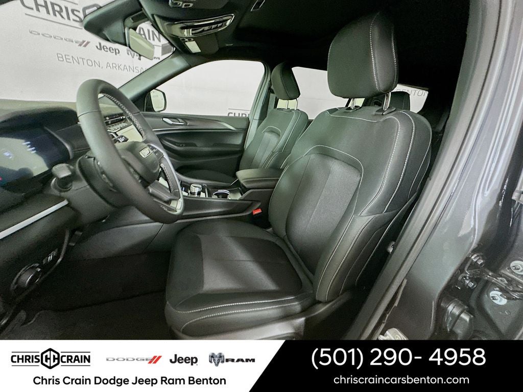 2026 Jeep Grand Cherokee GRAND CHEROKEE L LAREDO X 4X4