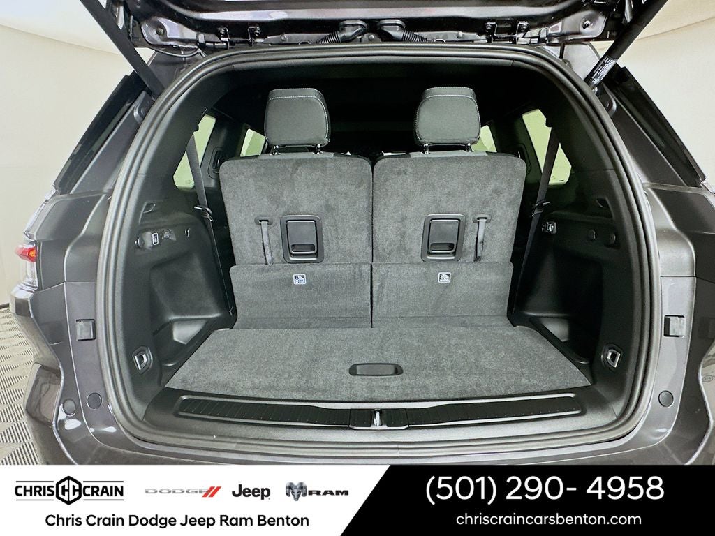 2026 Jeep Grand Cherokee GRAND CHEROKEE L LAREDO X 4X4