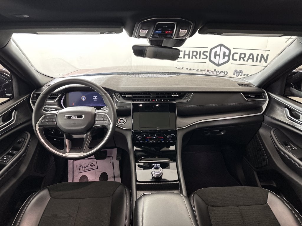 2025 Jeep Grand Cherokee L Altitude X 4x4