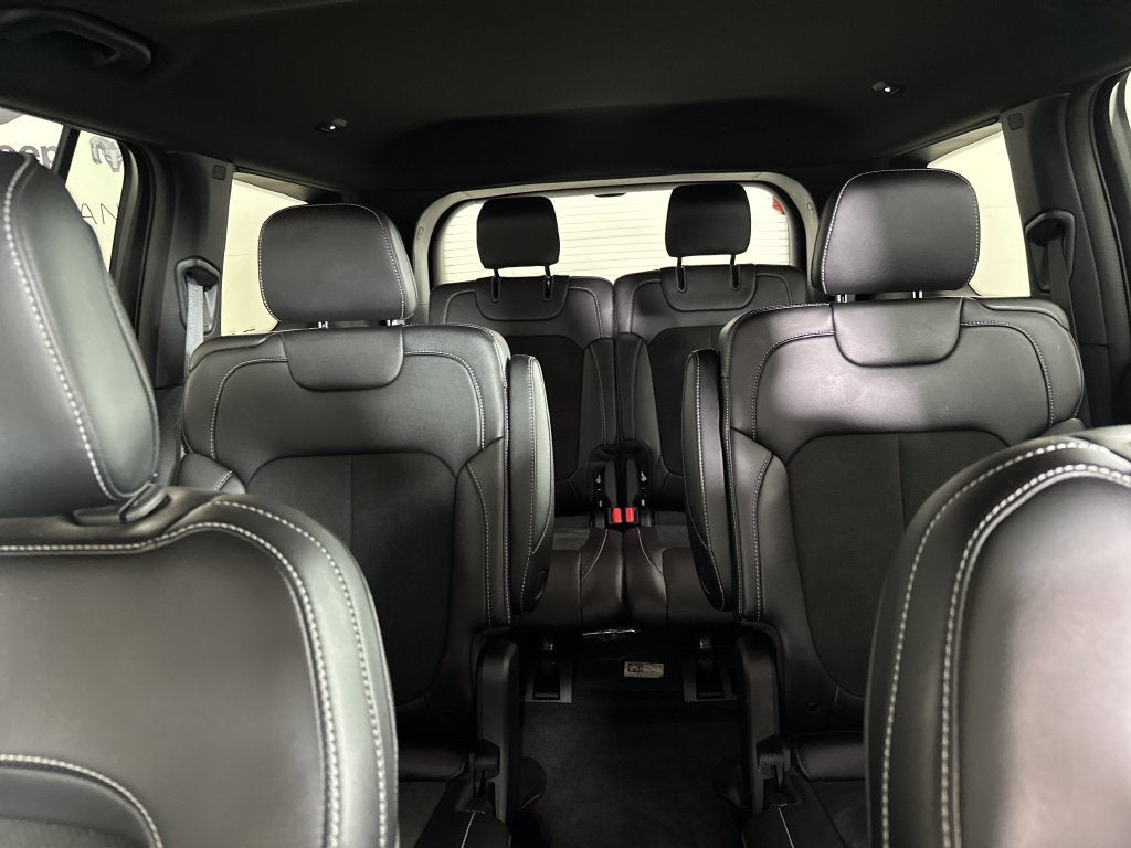 2025 Jeep Grand Cherokee L Altitude X 4x4