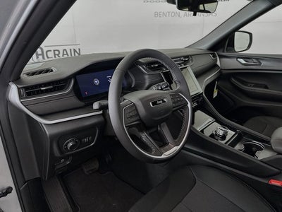 2025 Jeep Grand Cherokee GRAND CHEROKEE L LAREDO 4X4