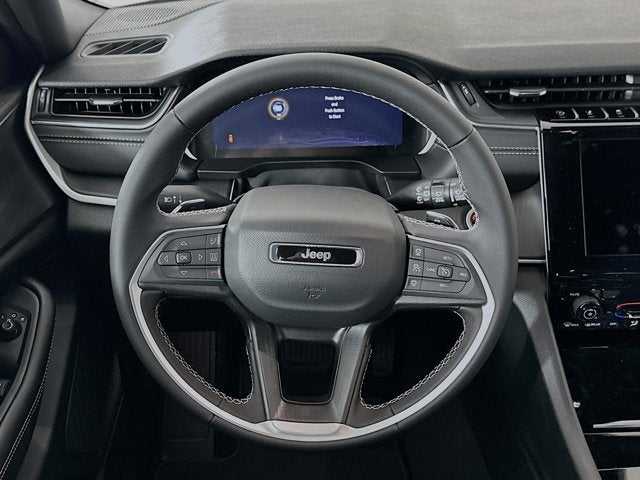 2025 Jeep Grand Cherokee GRAND CHEROKEE L LAREDO 4X4