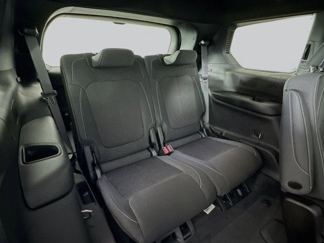 2025 Jeep Grand Cherokee GRAND CHEROKEE L LAREDO 4X4