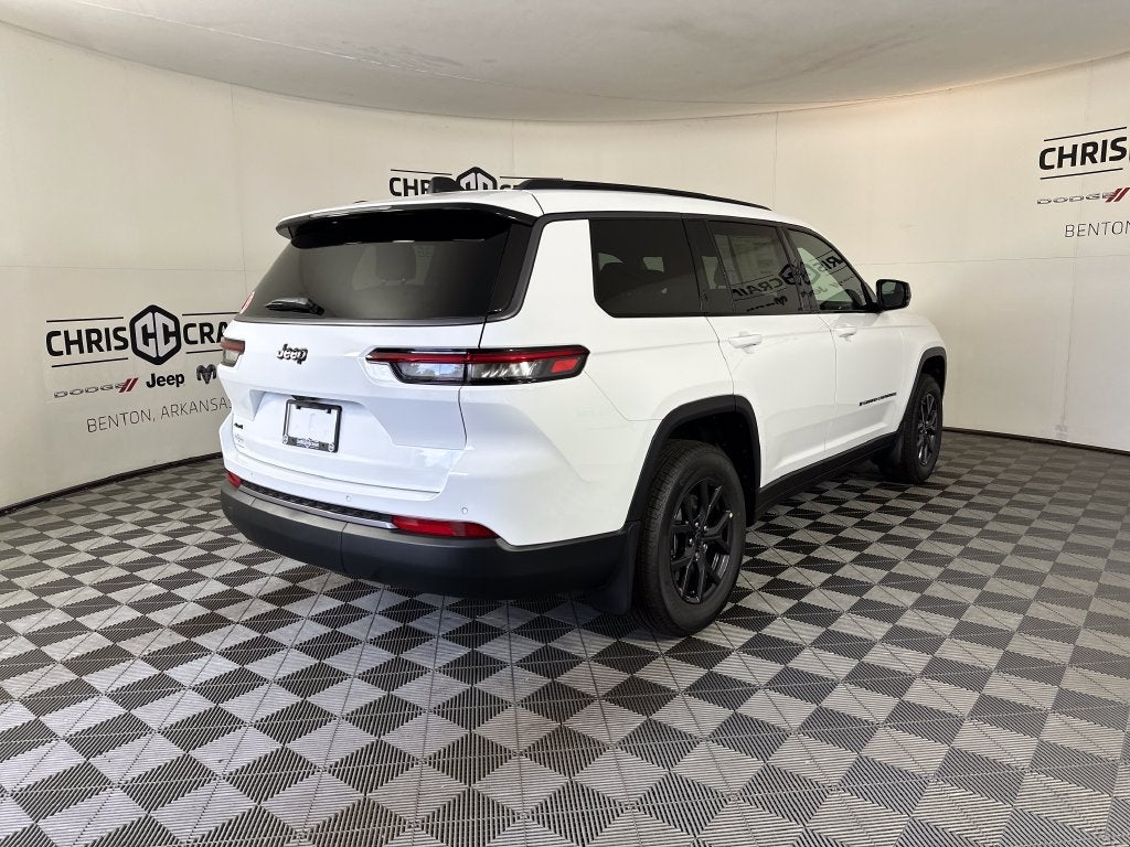 2027 Jeep Grand Cherokee L Laredo Altitude