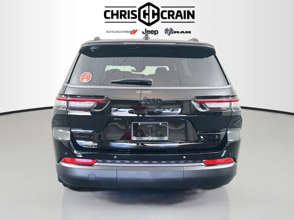 2027 Jeep Grand Cherokee GRAND CHEROKEE L LAREDO ALTITUDE 4X4