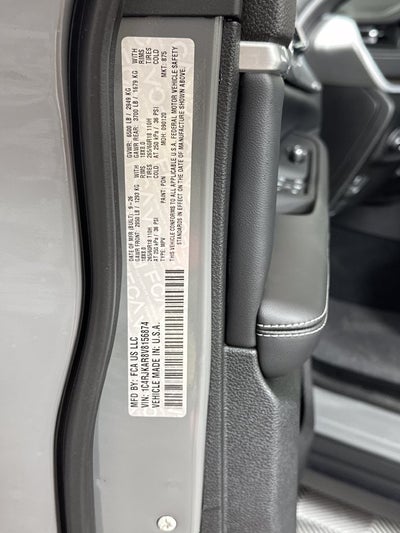 2027 Jeep Grand Cherokee GRAND CHEROKEE L LAREDO ALTITUDE 4X4