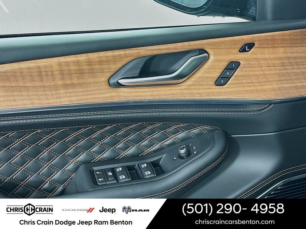 2026 Jeep Grand Cherokee GRAND CHEROKEE L SUMMIT 4X4