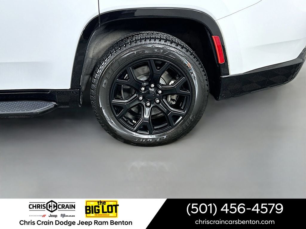 2023 Jeep Wagoneer Series II Carbide 4x2