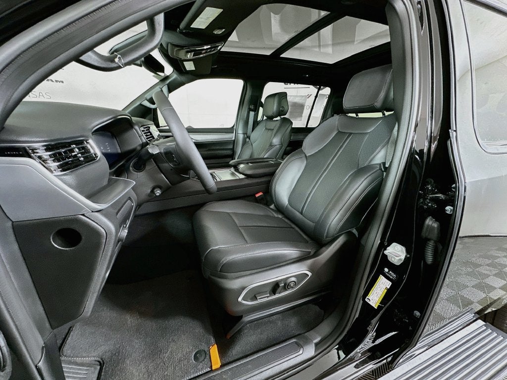 2027 Jeep Grand Wagoneer GRAND WAGONEER LIMITED ALTITUDE 4X4
