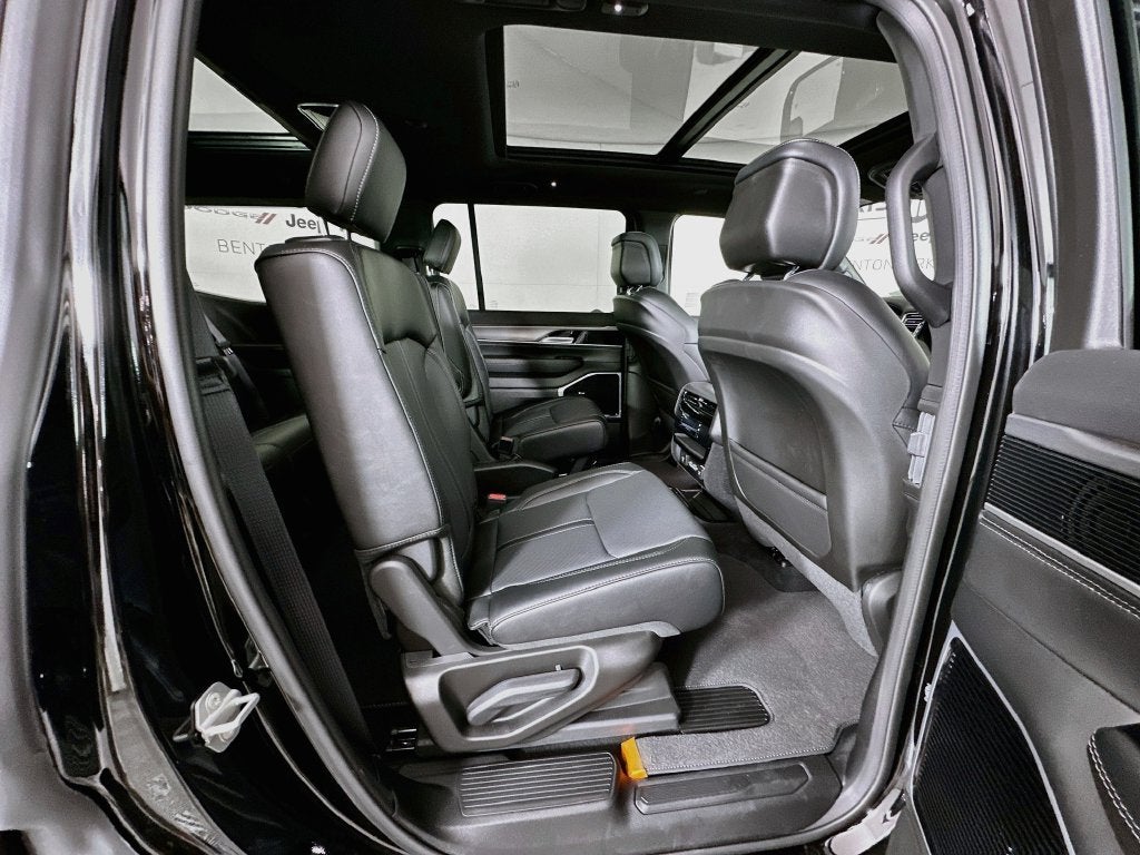 2027 Jeep Grand Wagoneer GRAND WAGONEER LIMITED ALTITUDE 4X4