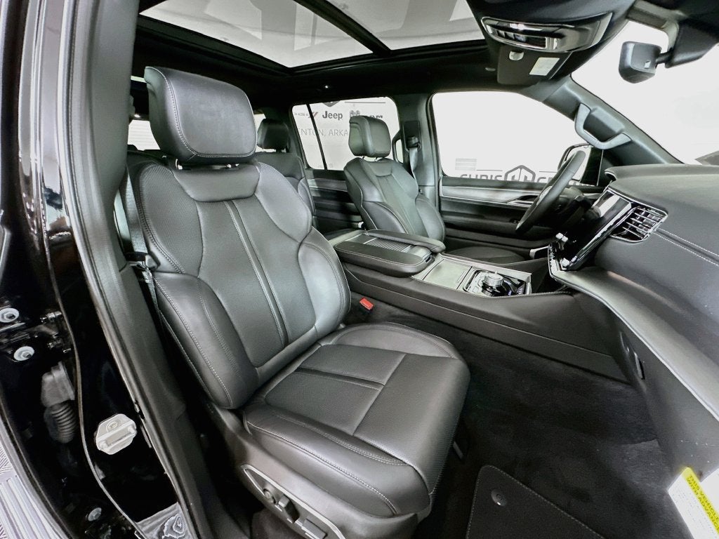 2027 Jeep Grand Wagoneer GRAND WAGONEER LIMITED ALTITUDE 4X4