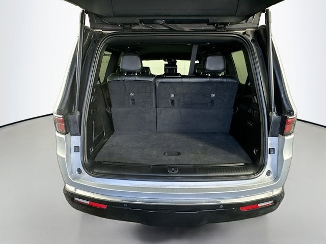 2022 Jeep Wagoneer Series III 4x4