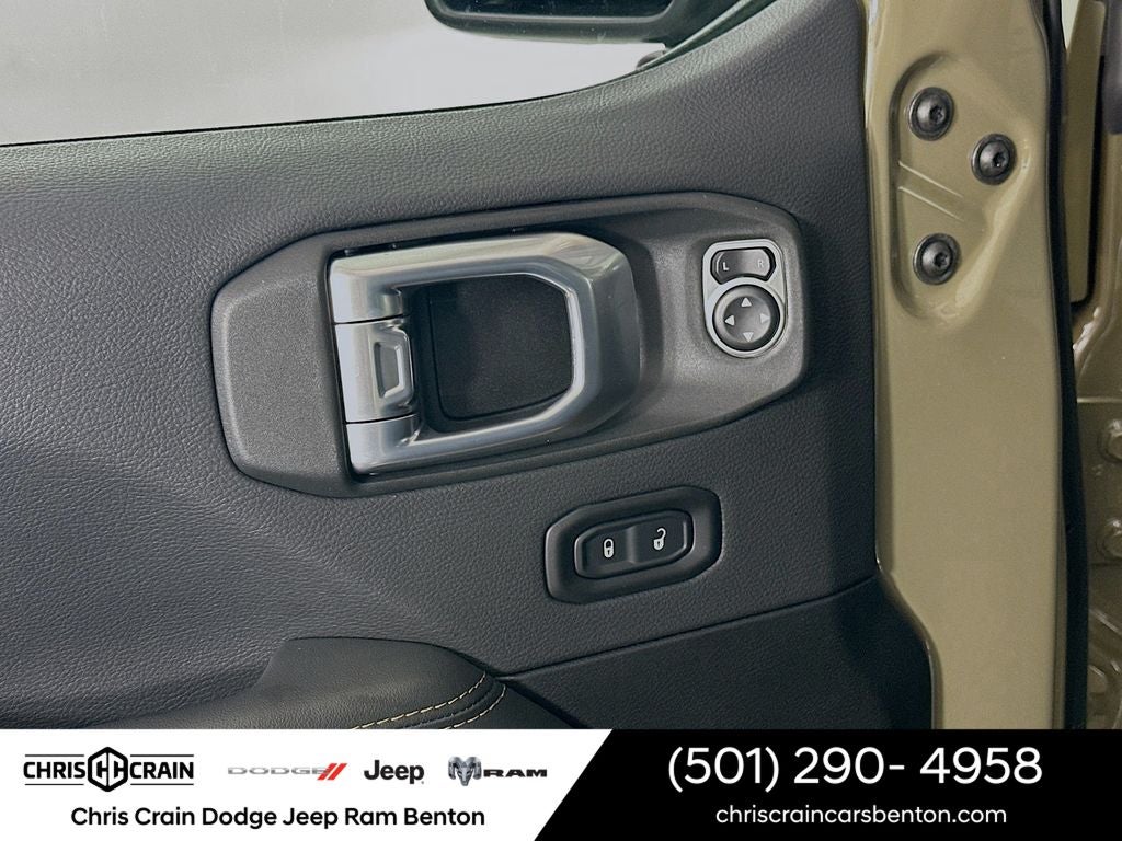 2026 Jeep Gladiator GLADIATOR SAHARA 4X4