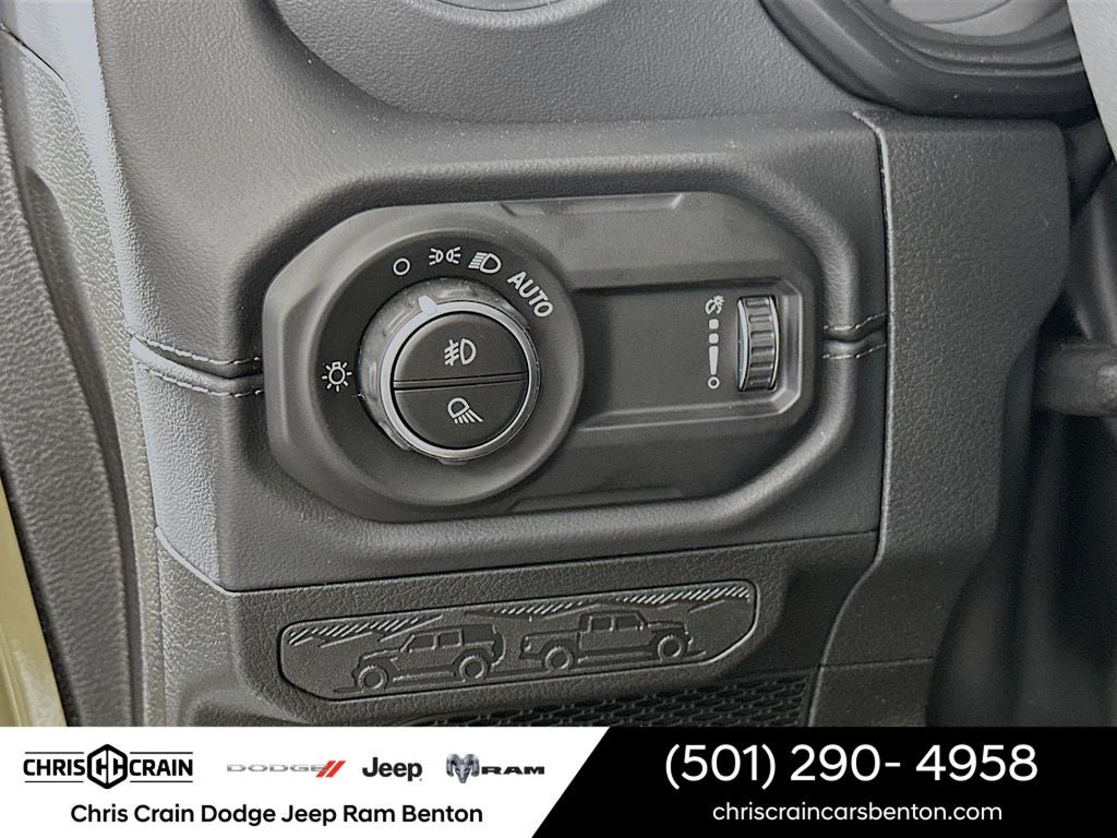 2026 Jeep Gladiator GLADIATOR SAHARA 4X4