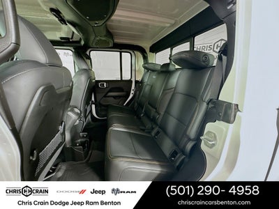 2026 Jeep Gladiator GLADIATOR SAHARA 4X4