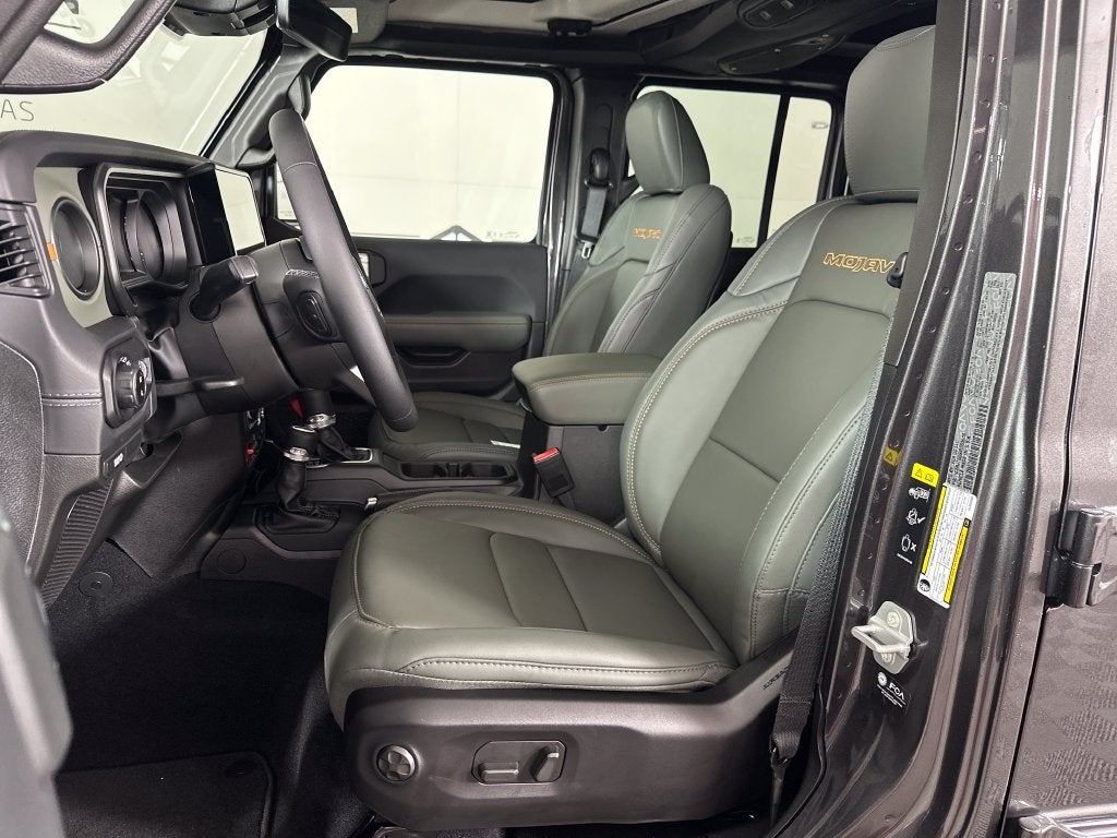 2027 Jeep Gladiator GLADIATOR MOJAVE X 4X4