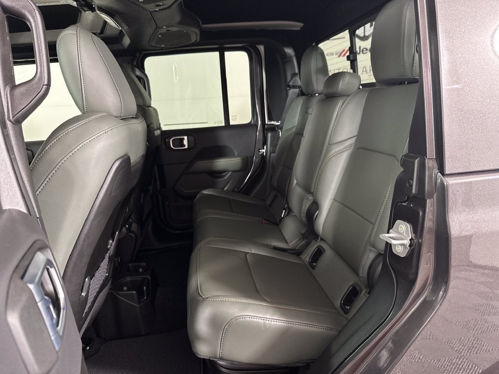 2027 Jeep Gladiator GLADIATOR MOJAVE X 4X4